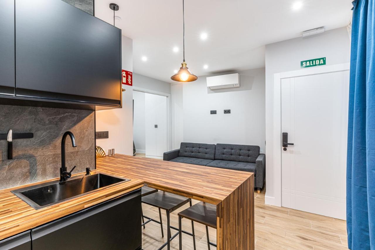 Vr Latina Apartments Мадрид Екстериор снимка