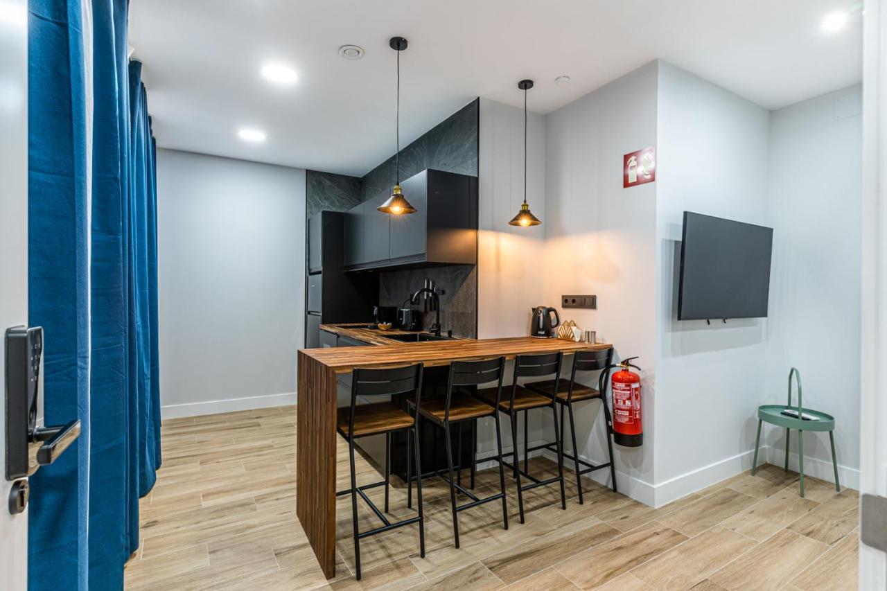 Vr Latina Apartments Мадрид Екстериор снимка